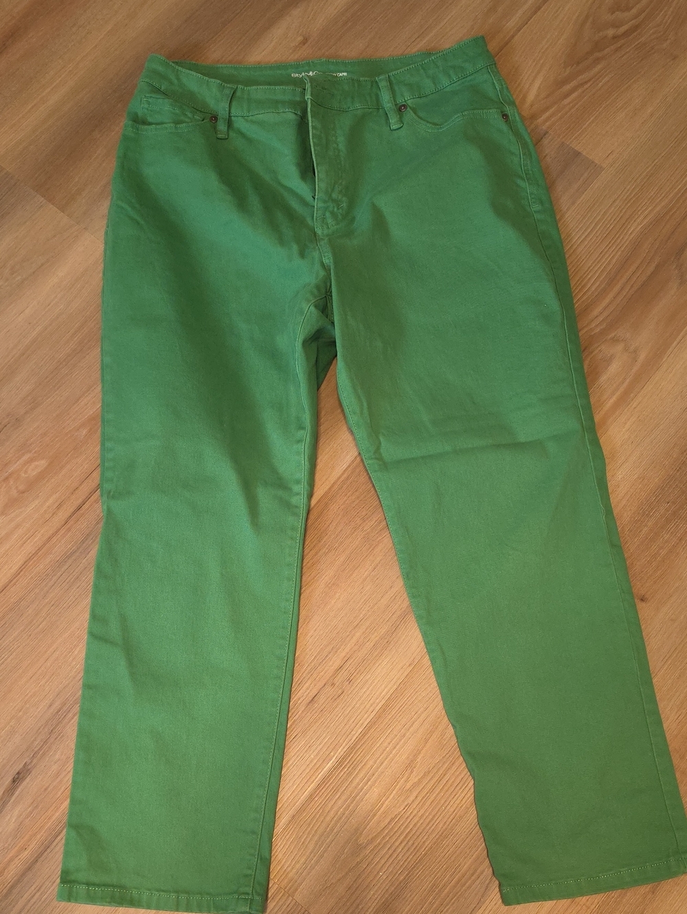 Style & CO Green Straight-Leg Pants